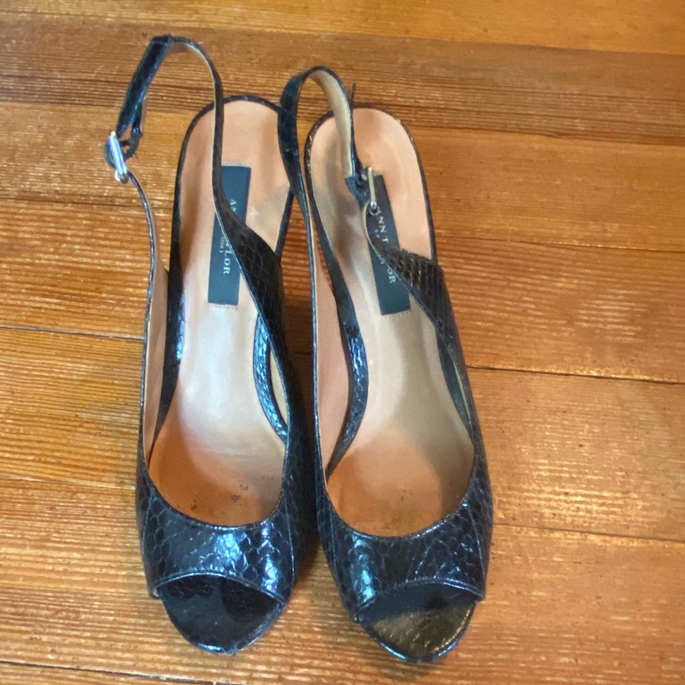 Ann Taylor peep-toe pumps